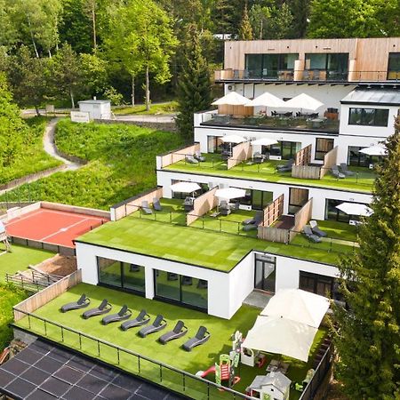 Hotel Kras Jedovnice Bagian luar foto