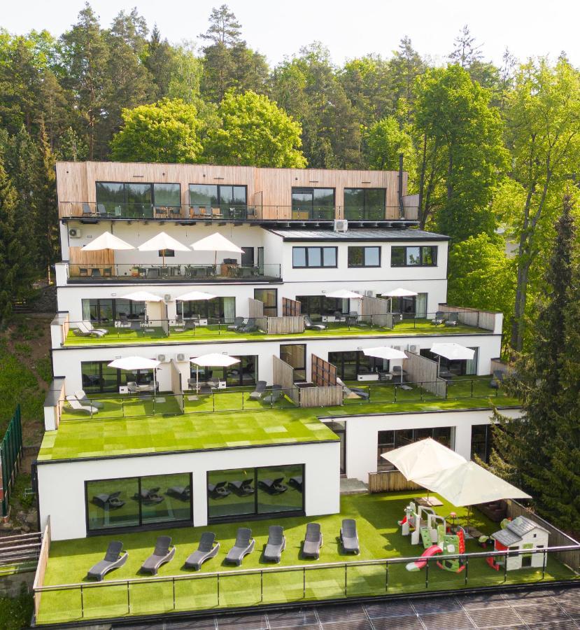 Hotel Kras Jedovnice Bagian luar foto